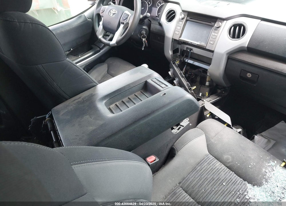 2017 TOYOTA TUNDRA VIN: 5TFRM5F18HX118194