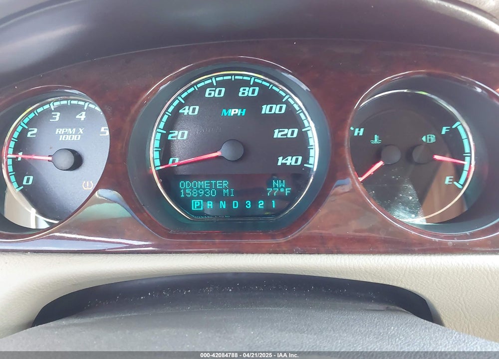 2010 BUICK LUCERNE VIN: 1G4HC5EM5AU122684