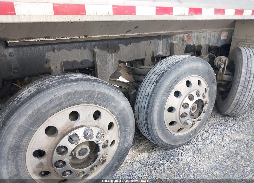 2014 KENWORTH CONSTRUCTION T800 VIN: 1NKDLP0X5EJ400800