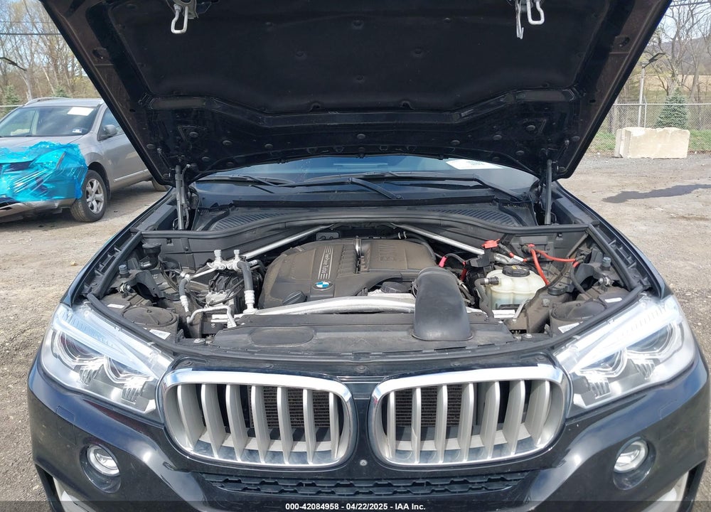 2017 BMW X5 VIN: 5UXKR0C31H0V78672