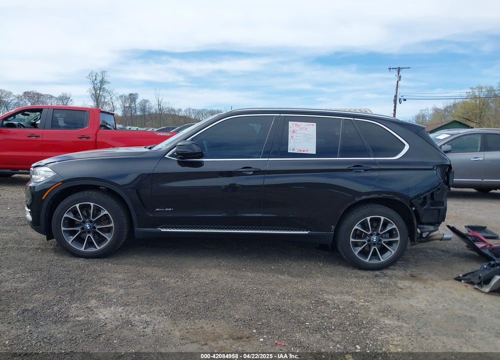 2017 BMW X5 VIN: 5UXKR0C31H0V78672