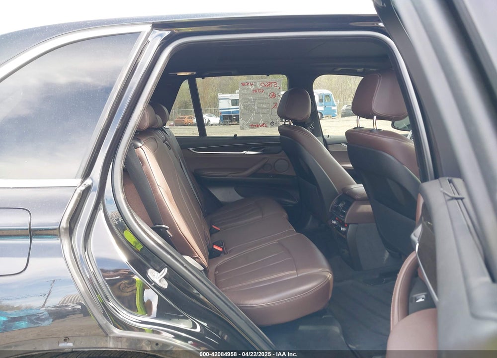 2017 BMW X5 VIN: 5UXKR0C31H0V78672