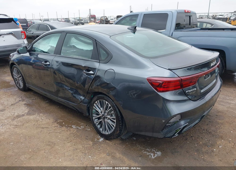 2024 KIA FORTE GT LINE VIN: 3KPF54ADXRE833037