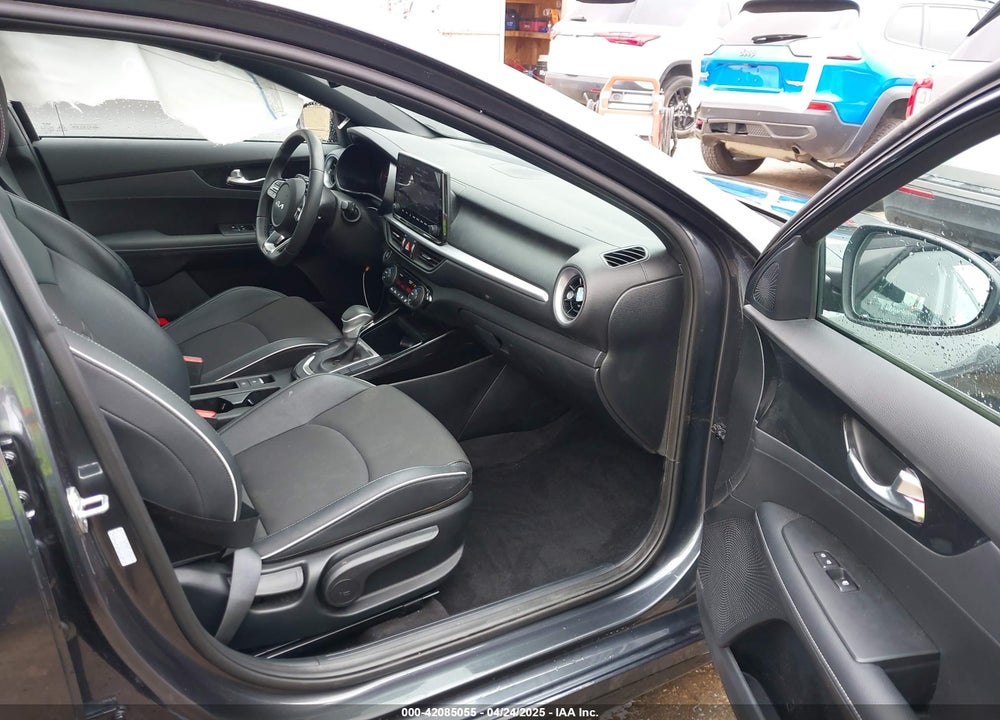 2024 KIA FORTE GT LINE VIN: 3KPF54ADXRE833037