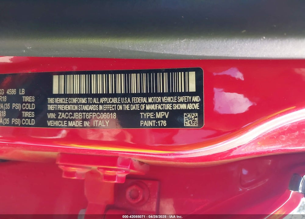 2015 JEEP RENEGADE LATITUDE VIN: ZACCJBBT6FPC06018