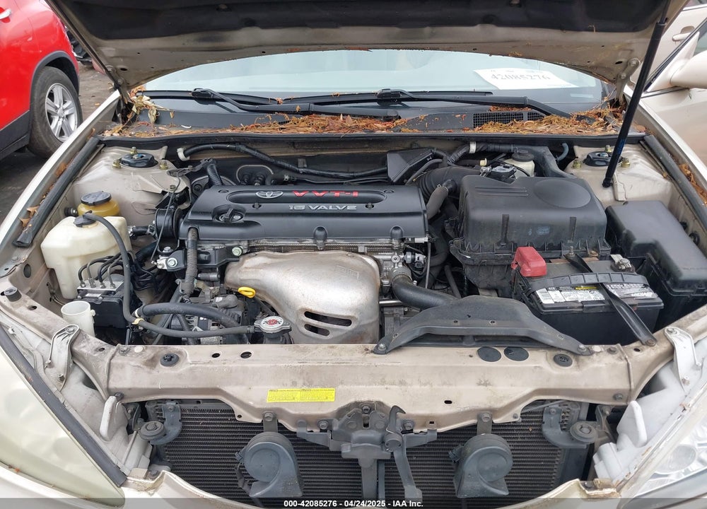 2005 TOYOTA CAMRY XLE VIN: 4T1BE32KX5U088853