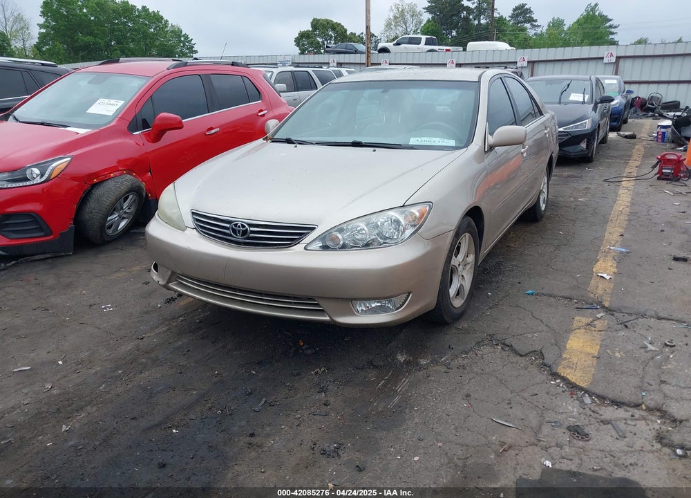 2005 TOYOTA CAMRY XLE VIN: 4T1BE32KX5U088853