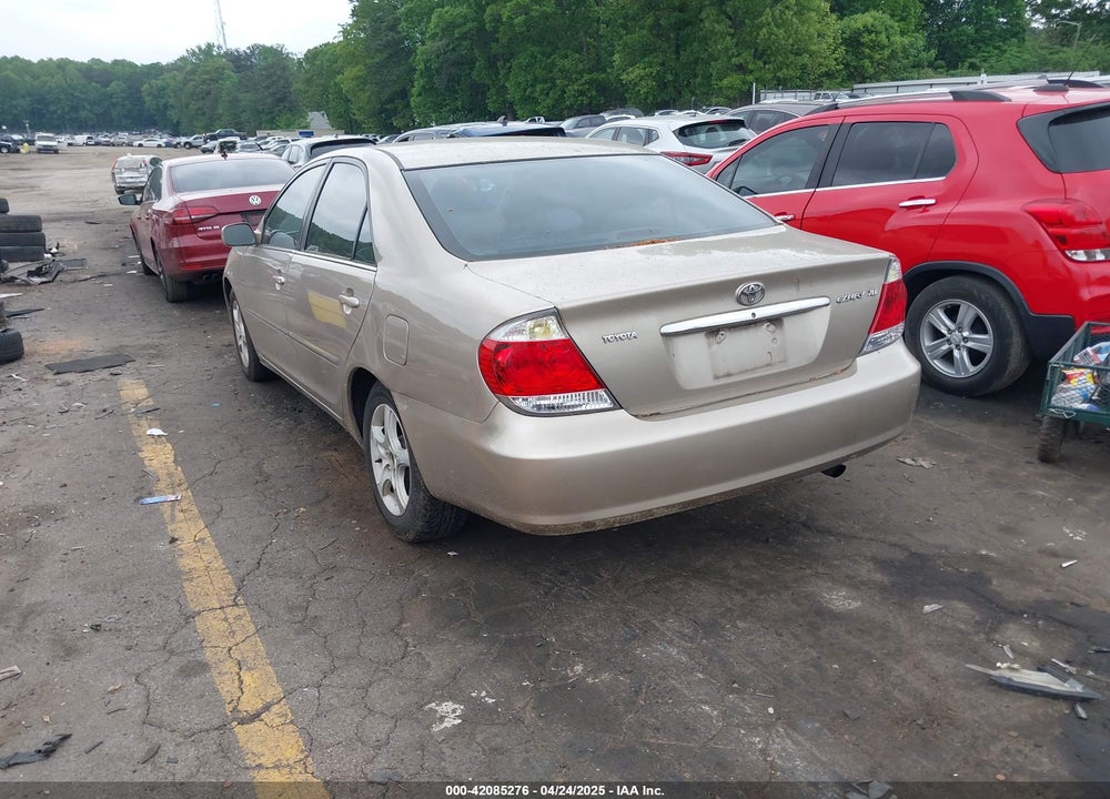 2005 TOYOTA CAMRY XLE VIN: 4T1BE32KX5U088853