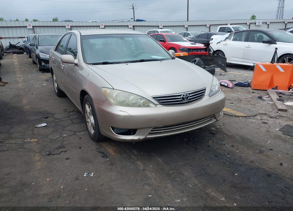 2005 TOYOTA CAMRY XLE VIN: 4T1BE32KX5U088853