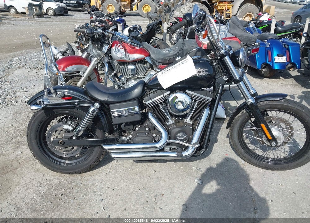2017 HARLEY-DAVIDSON FXDB DYNA STREET BOB VIN: 1HD1GXM11HC316530