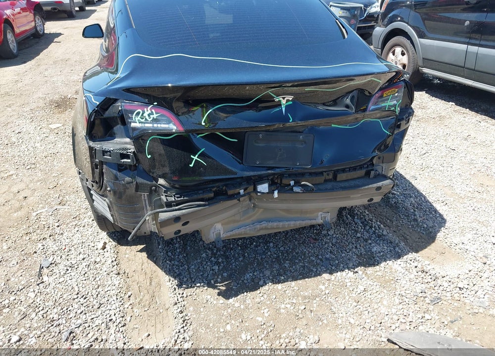 2022 TESLA MODEL 3 REAR-WHEEL DRIVE VIN: 5YJ3E1EA7NF331382