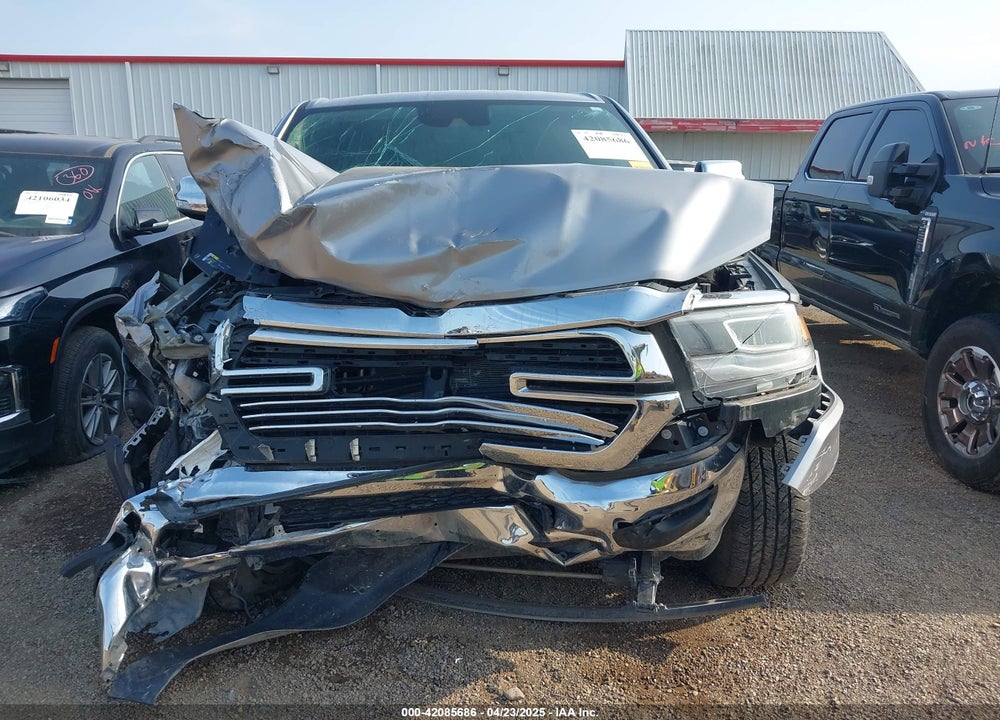 2021 RAM 1500 VIN: 1C6RREJT6MN647604