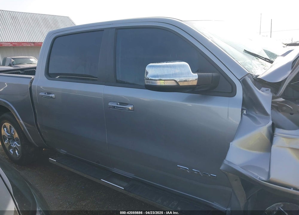 2021 RAM 1500 VIN: 1C6RREJT6MN647604