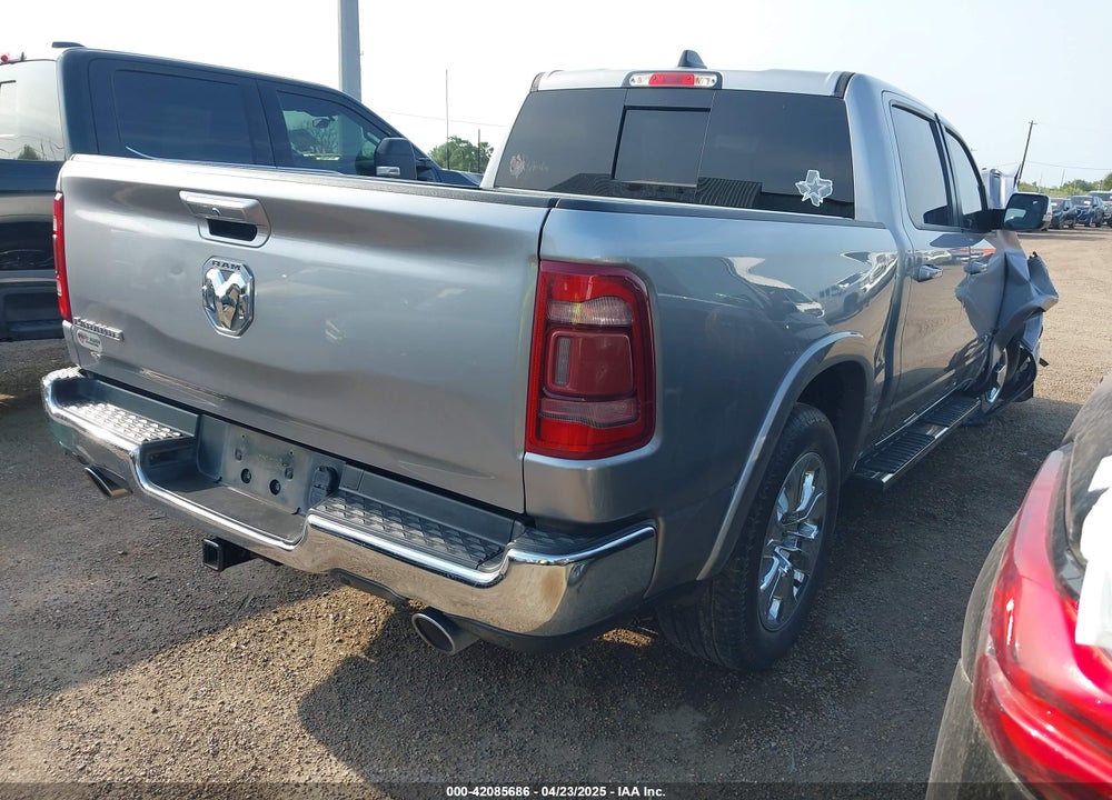 2021 RAM 1500 VIN: 1C6RREJT6MN647604