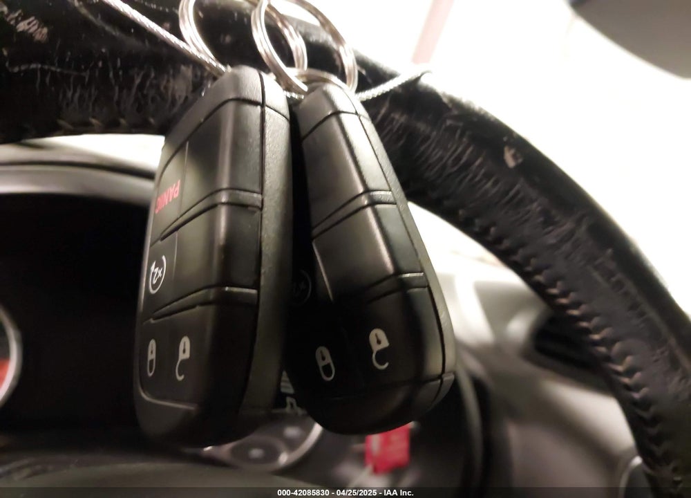 2016 JEEP RENEGADE VIN: ZACCJBDT3GPE36002