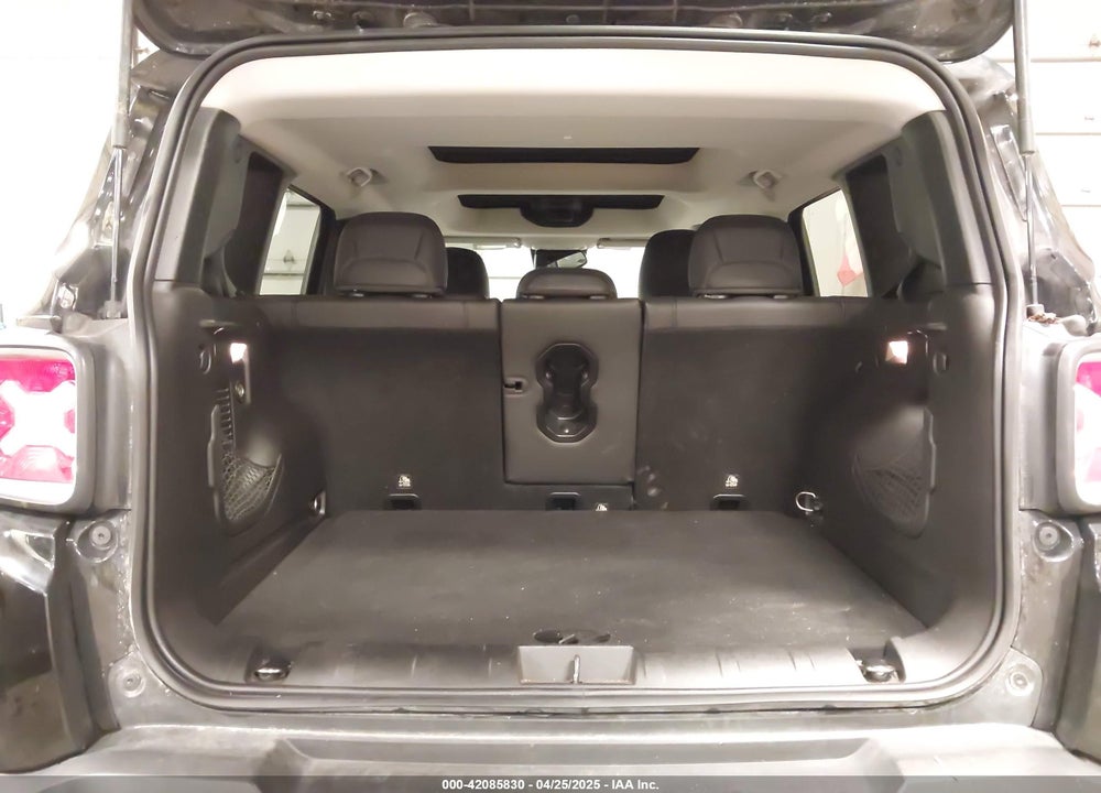 2016 JEEP RENEGADE VIN: ZACCJBDT3GPE36002