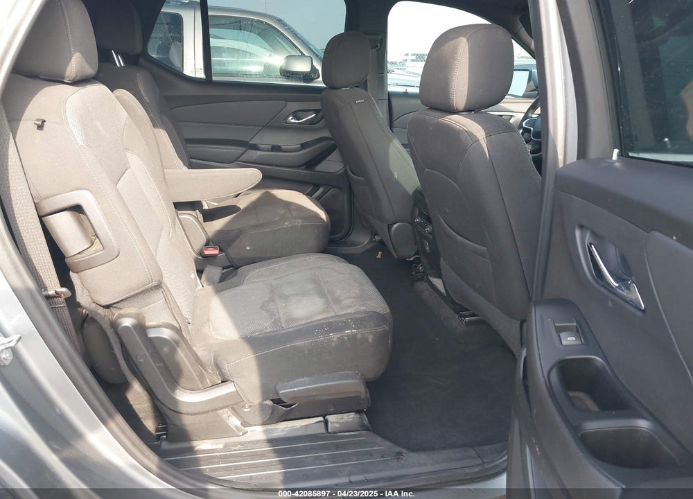 2023 CHEVROLET TRAVERSE FWD LT CLOTH VIN: 1GNERGKW2PJ259218