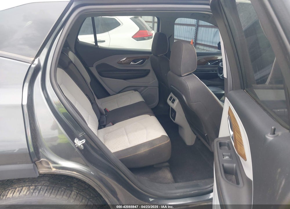 2020 GMC TERRAIN FWD SLE VIN: 3GKALMEV5LL195418