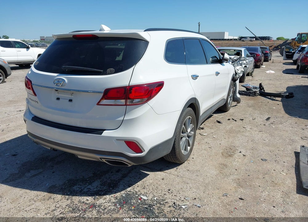 2018 HYUNDAI SANTA FE VIN: KM8SN4HF8JU286227