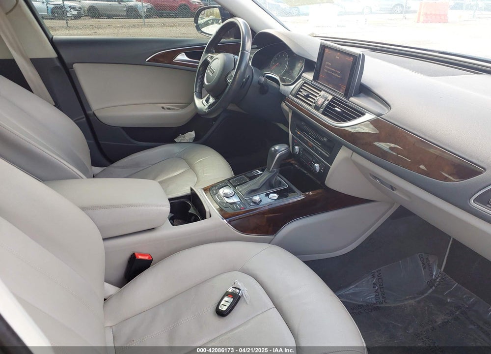 2016 AUDI A6 VIN: WAUDFAFC7GN017105