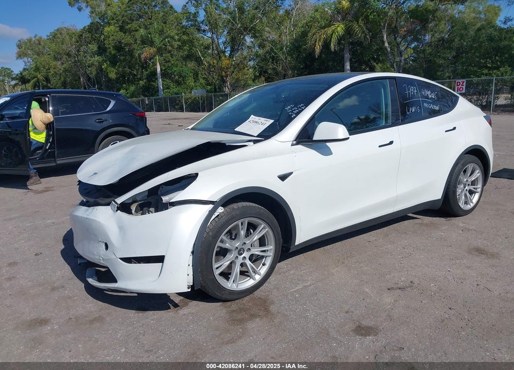 2023 TESLA MODEL Y AWD/LONG RANGE DUAL MOTOR ALL-WHEEL DRIVE VIN: 7SAYGAEE7PF588681