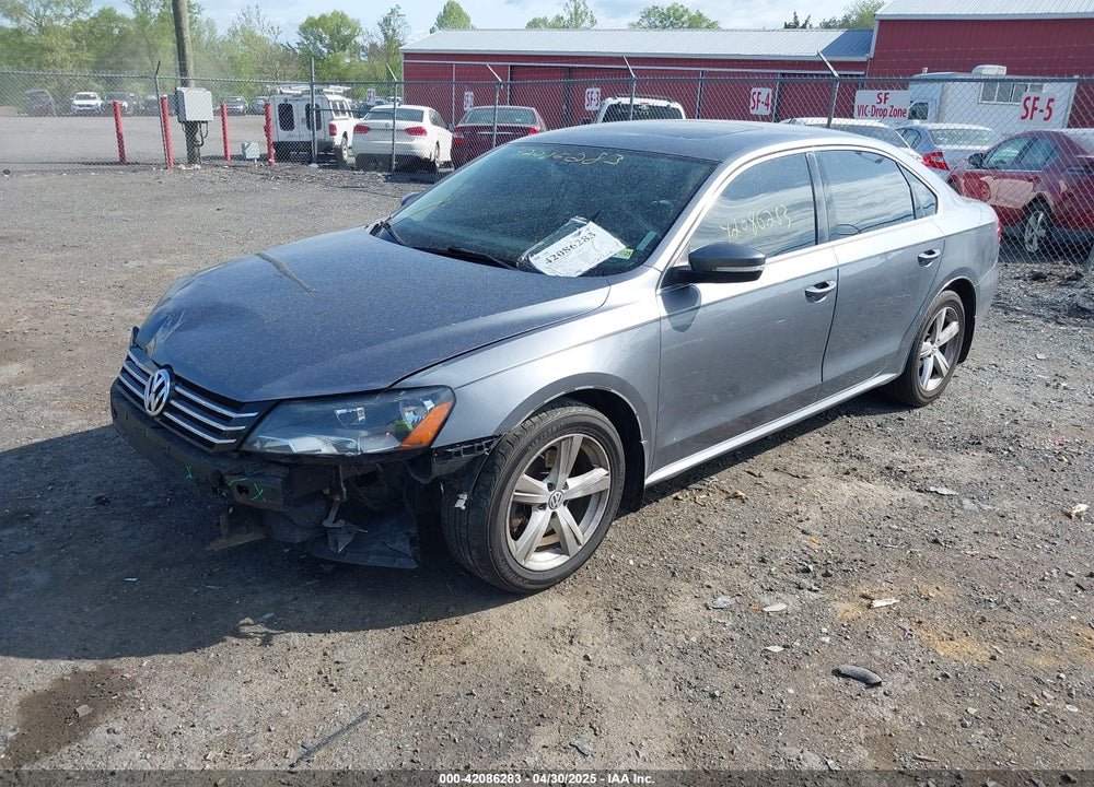 2013 VOLKSWAGEN PASSAT VIN: 1VWBP7A36DC116035