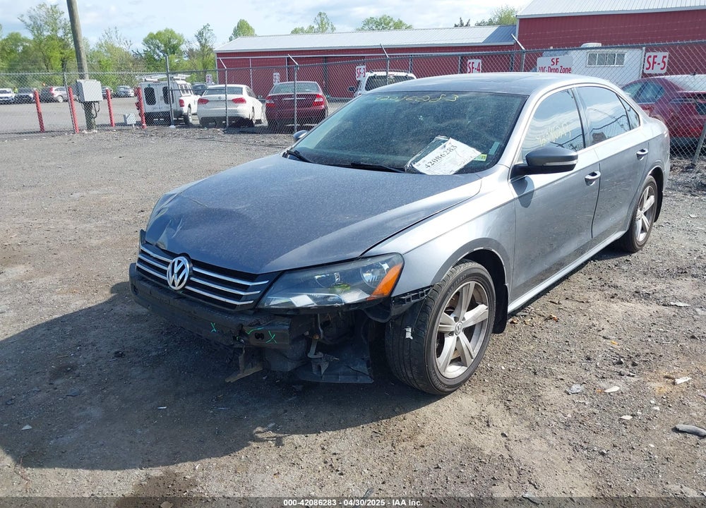 2013 VOLKSWAGEN PASSAT VIN: 1VWBP7A36DC116035