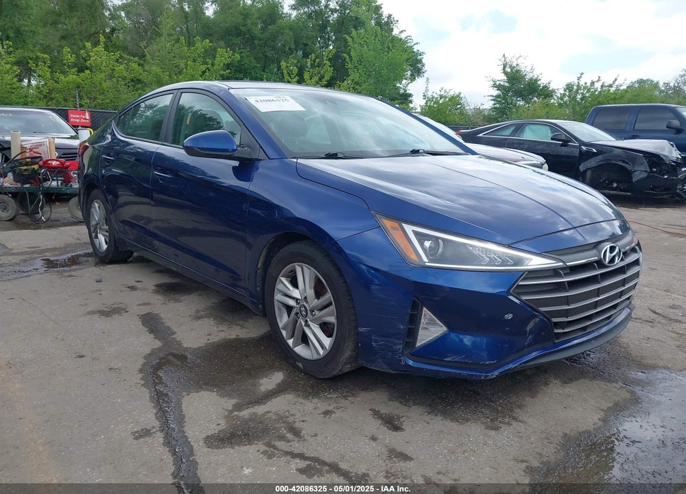 2019 HYUNDAI ELANTRA SEL VIN: 5NPD84LF1KH472702
