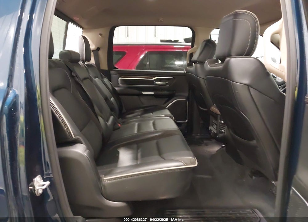 2020 RAM 1500 VIN: 1C6SRFJT2LN212021