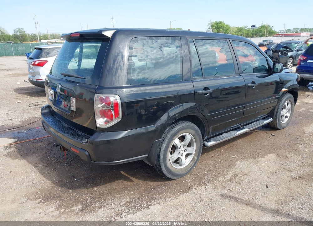 2007 HONDA PILOT VIN: 5FNYF28177B015729