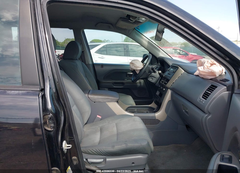 2007 HONDA PILOT VIN: 5FNYF28177B015729