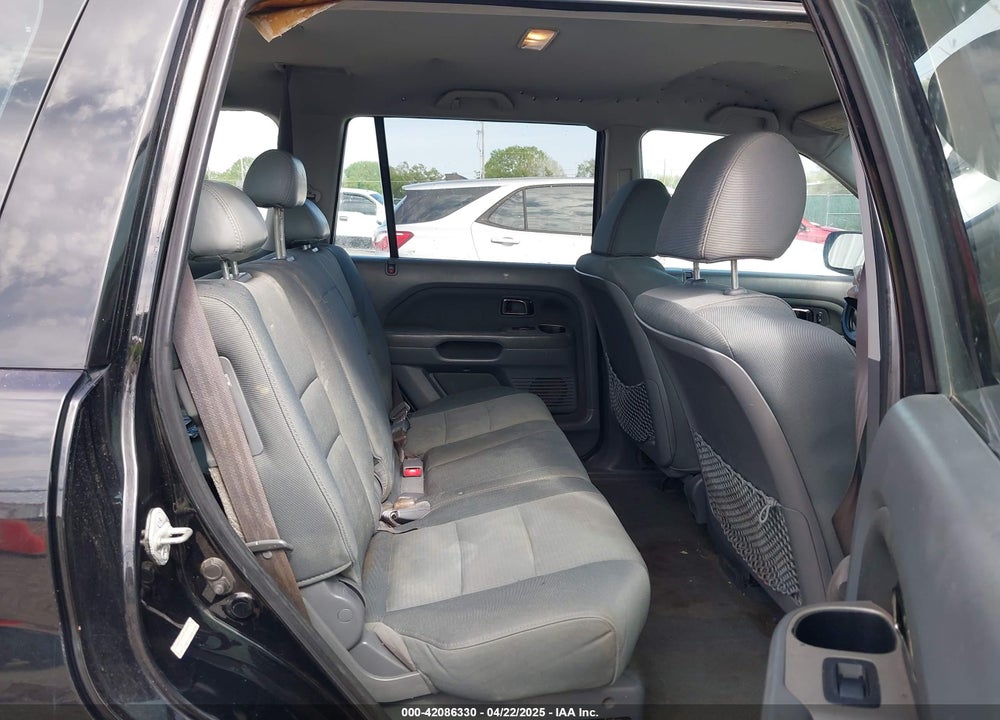 2007 HONDA PILOT VIN: 5FNYF28177B015729