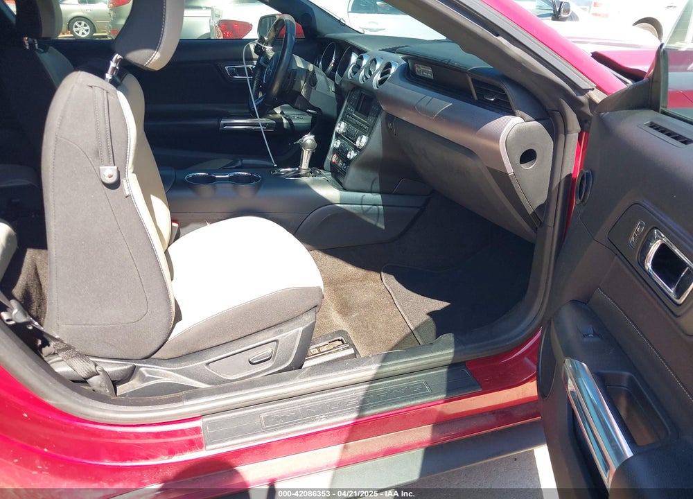 2016 FORD MUSTANG VIN: 1FA6P8CF1G5225485
