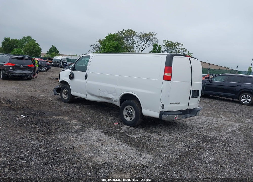 2014 GMC SAVANA 3500 WORK VAN VIN: 1GTZ7TCG1E1120033