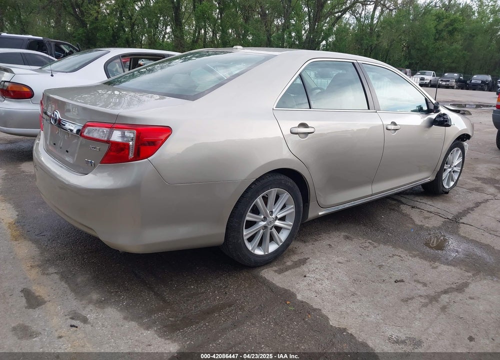 2014 TOYOTA CAMRY HYBRID XLE VIN: 4T1BD1FKXEU118905