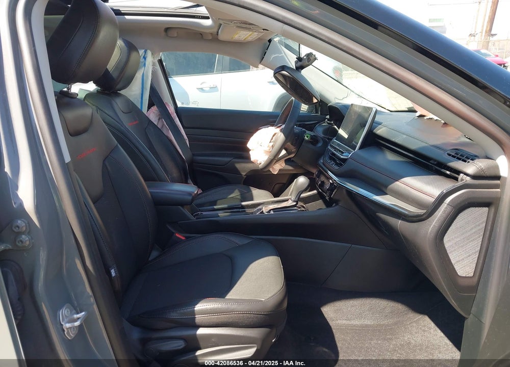 2022 JEEP COMPASS VIN: 3C4NJDDB2NT224046