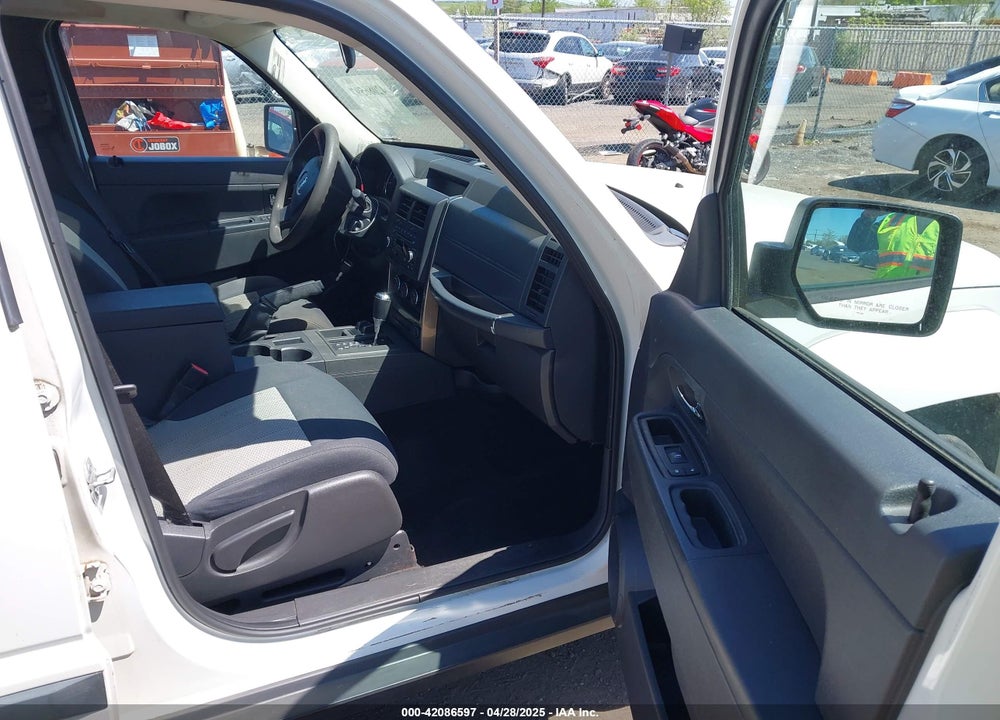 2009 JEEP LIBERTY SPORT VIN: 1J8GN28K89W536182