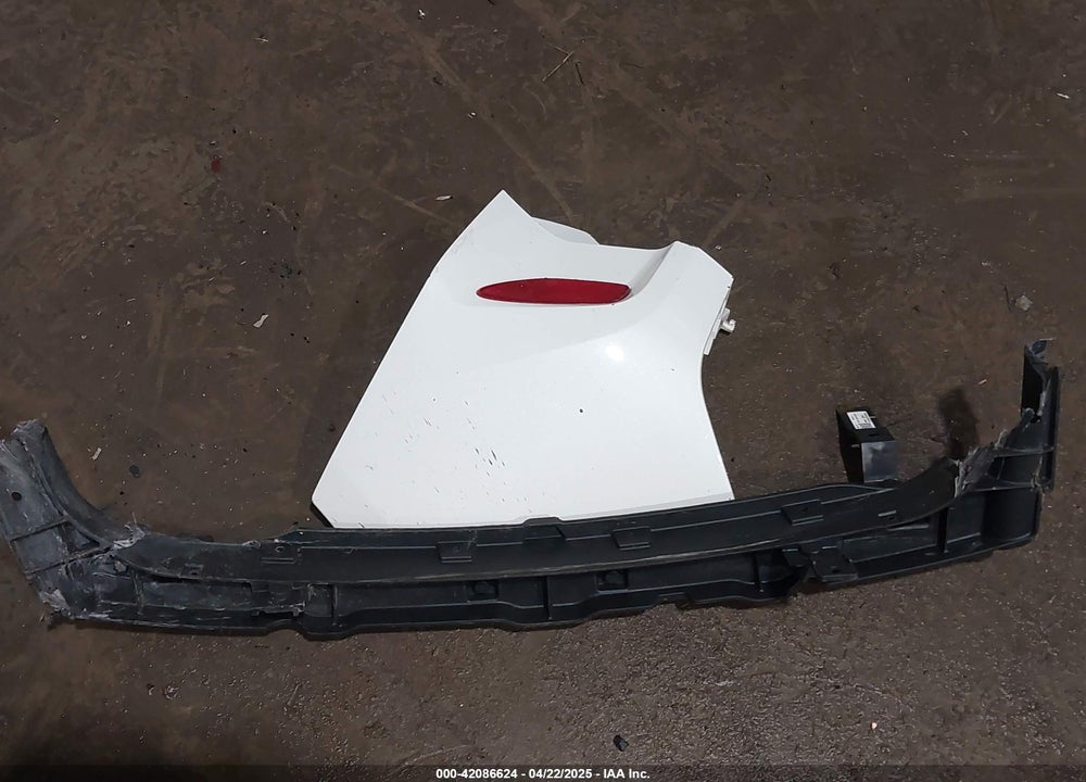 2021 KIA SELTOS VIN: KNDERCAA8M7140850
