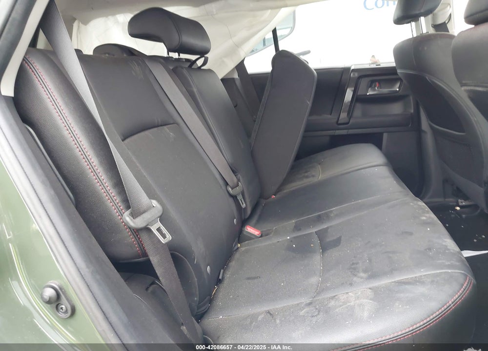 2022 TOYOTA 4RUNNER TRD OFF ROAD PREMIUM VIN: JTERU5JR2N5980584