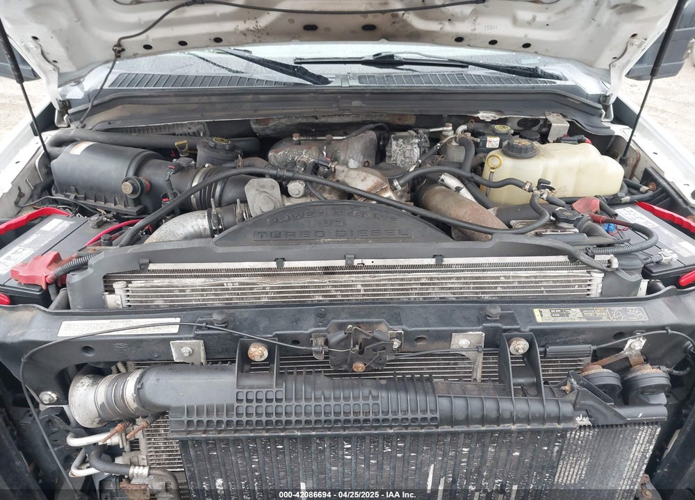 2010 FORD F-550 CHASSIS XL/XLT VIN: 1FDAF5HR1AEA55401