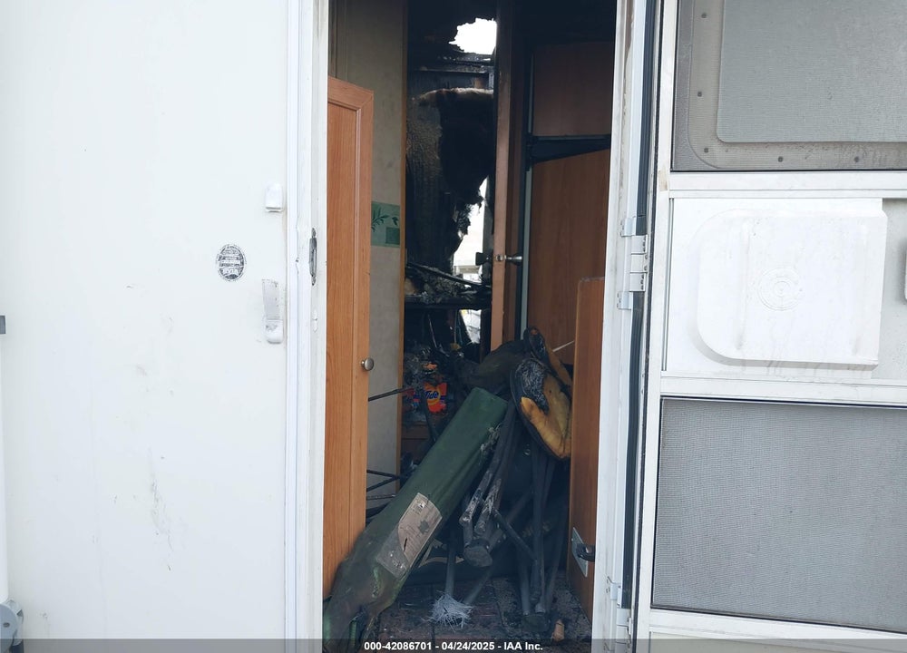 2008 TRAIL LITE CAMP TRAILER VIN: 4WYT57B1782903832