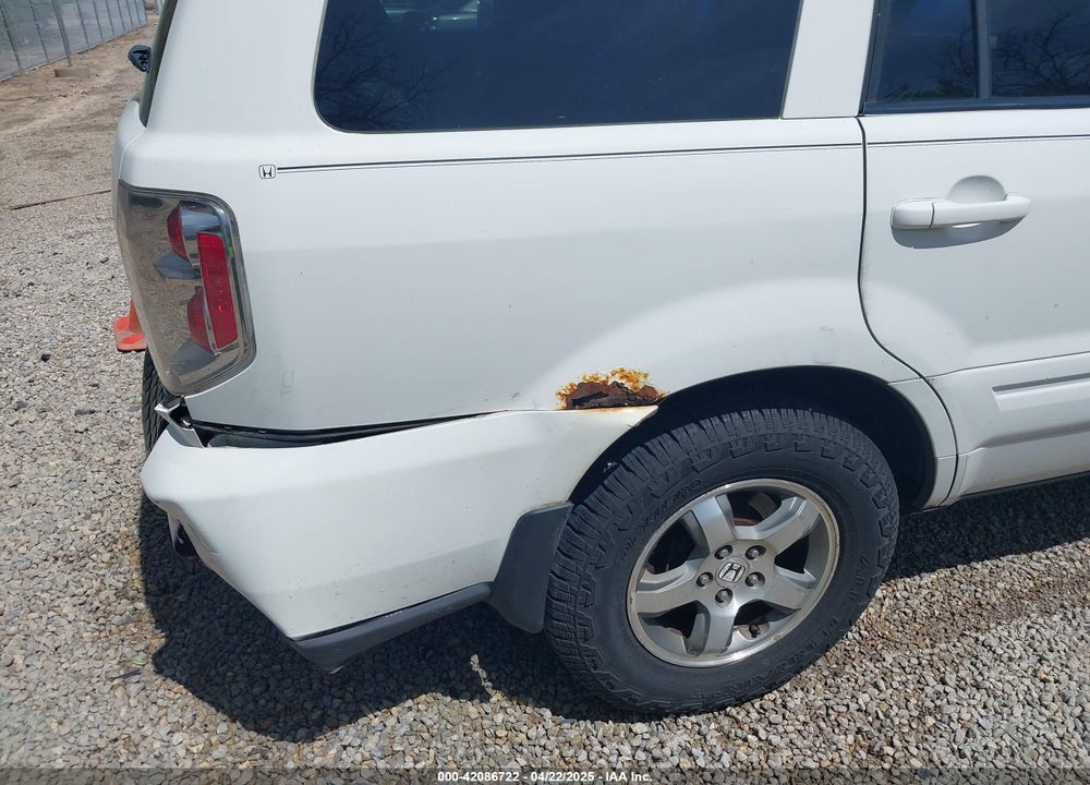 2006 HONDA PILOT VIN: 2HKYF18466H532752