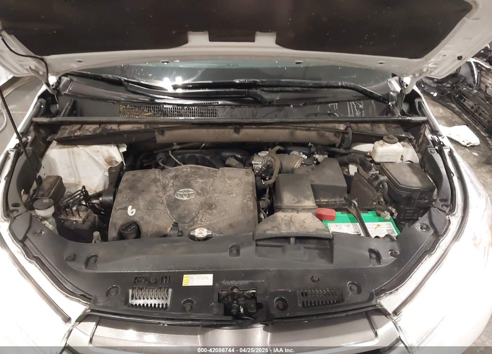 2019 TOYOTA HIGHLANDER VIN: 5TDJZRFH9KS616954