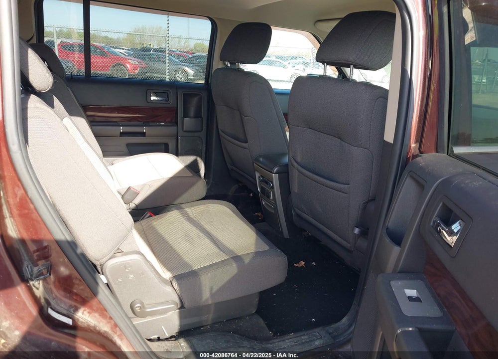 2009 FORD FLEX SEL VIN: 2FMEK62C29BA21529