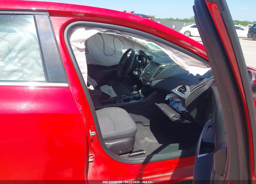 2018 CHEVROLET CRUZE LT AUTO VIN: 1G1BE5SM0J7178516