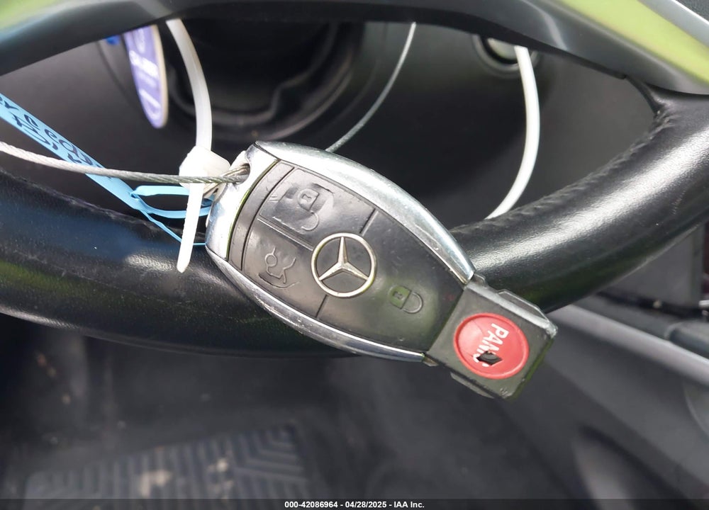 2010 MERCEDES-BENZ GL 450 4MATIC VIN: 4JGBF7BE5AA540329