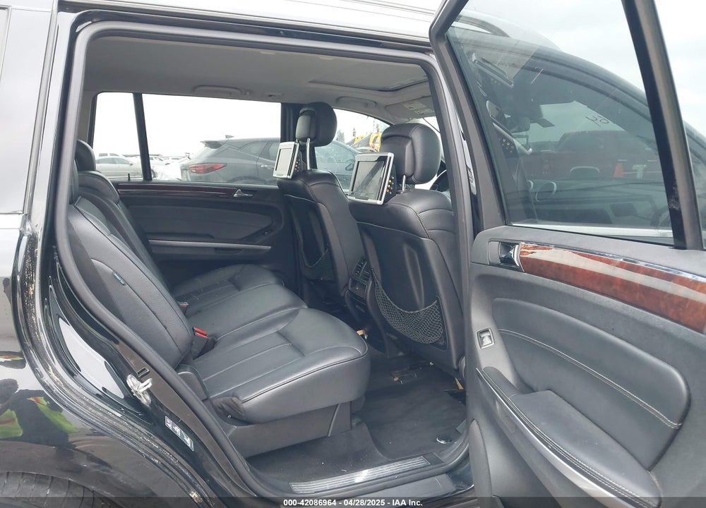 2010 MERCEDES-BENZ GL 450 4MATIC VIN: 4JGBF7BE5AA540329