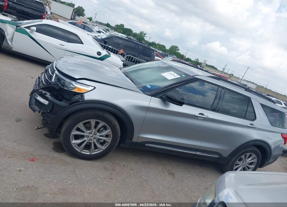 2023 FORD EXPLORER XLT VIN: 1FMSK7DH7PGC25301