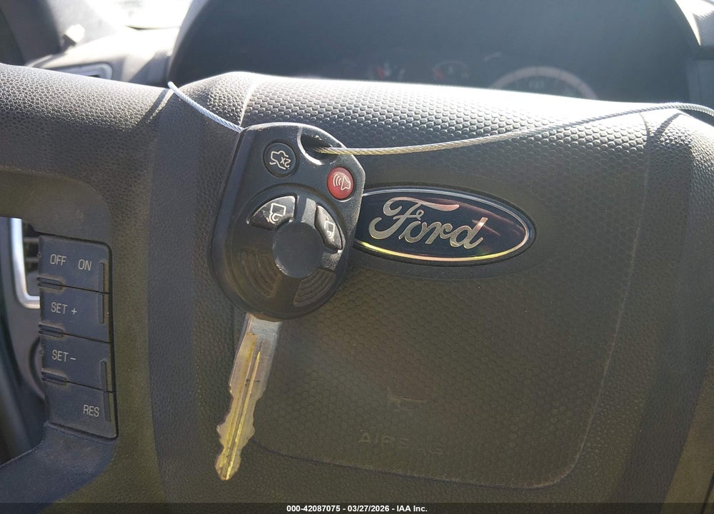 2010 FORD ESCAPE LIMITED VIN: 1FMCU9EG2AKC58954