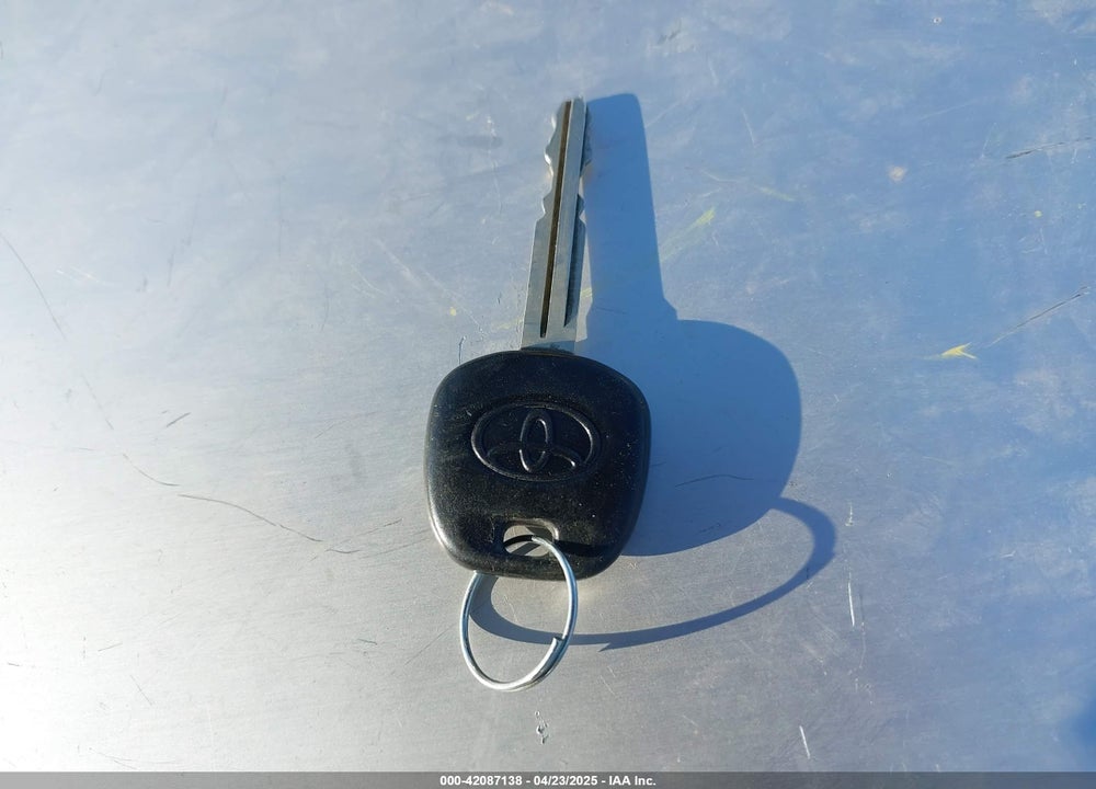 1998 TOYOTA CAMRY VIN: 4T1BF28K3WU050896